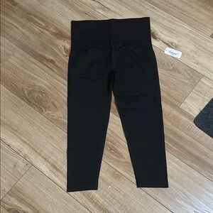 Black Woman cropped Leggings